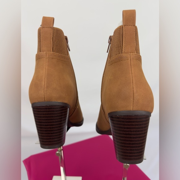 Market & Spruce Chestnut Brown Ankle Boot Stacked Heel Ankle Zipper Size… - Picture 4 of 8
